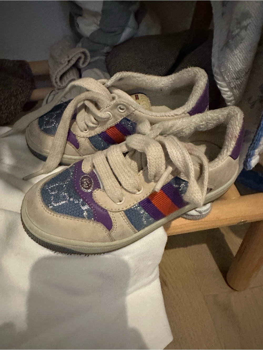 Gucci screen sneakers blue logo monogram boys 26